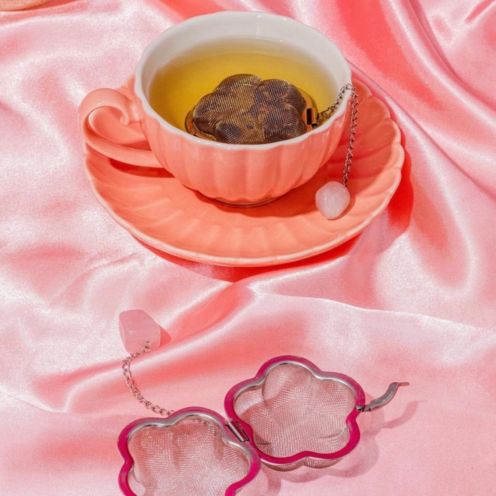 HANDMADE CRYSTAL DAISY OR HEART TEA STEEPER